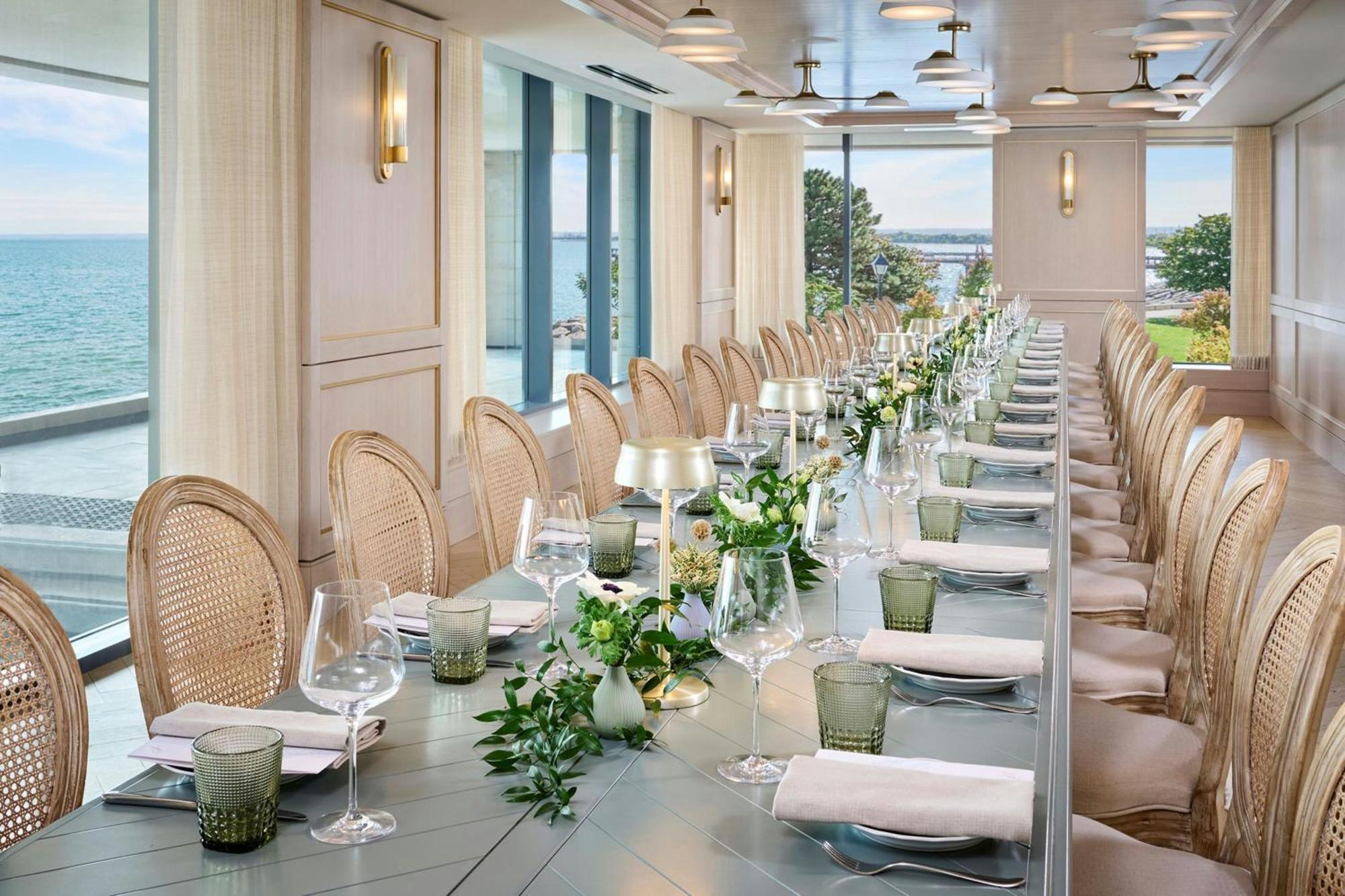 The Pearle Hotel & Spa, Autograph Collection Burlington Exterior foto
