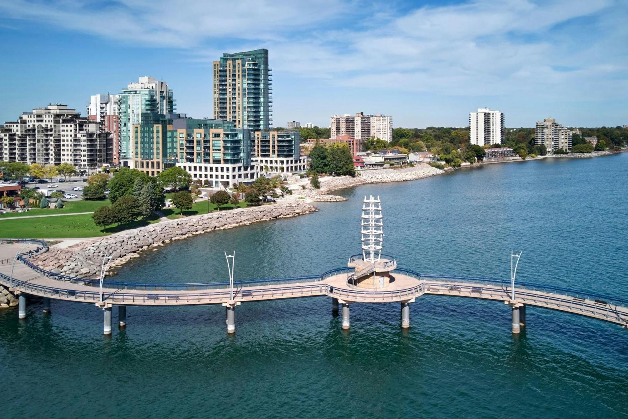 The Pearle Hotel & Spa, Autograph Collection Burlington Exterior foto